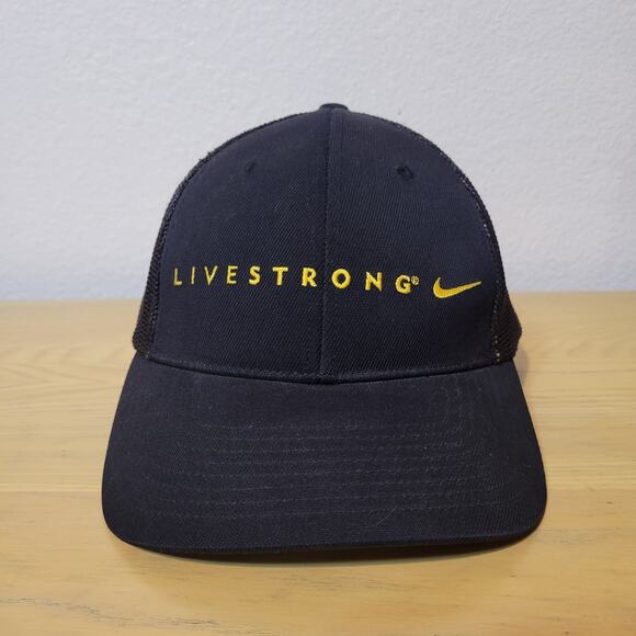 Nike Golf Livestrong Flexfit Fitted Black Mesh Hat Embroidered Flexfit FAST SHIP - Picture 1 of 8